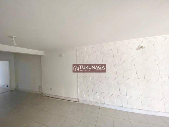 Casa com 3 Quartos para Alugar, 308 m² em Vila Galvão - Guarulhos