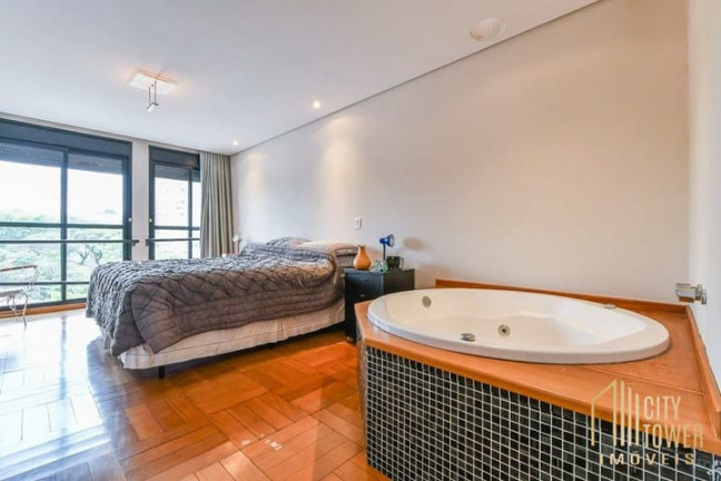 Imagem Casa com 3 Quartos à Venda, 400 m² em Aclimação - São Paulo Imagem Casa com 3 Quartos à Venda, 400 m² em Aclimação - São Paulo