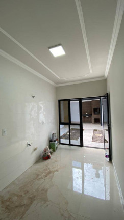 Imagem Casa com 2 Quartos à Venda, 75 m² em Esmeralda - Cascavel