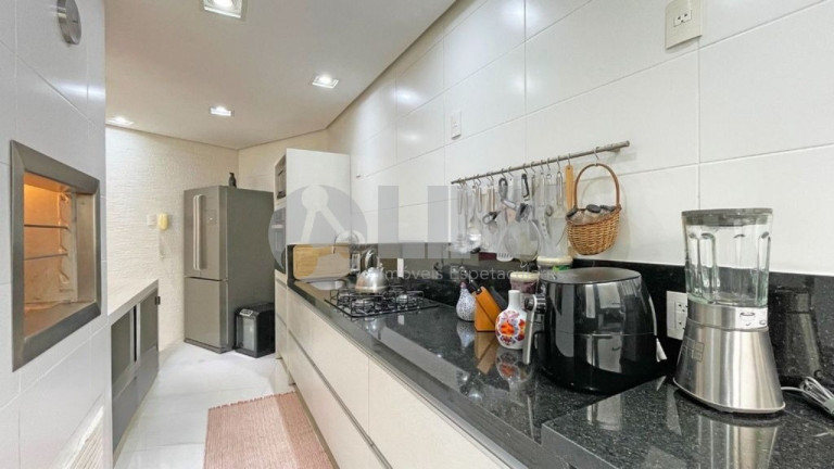 Imagem Apartamento com 3 Quartos à Venda, 151 m² em Boa Vista - Porto Alegre Imagem Apartamento com 3 Quartos à Venda, 151 m² em Boa Vista - Porto Alegre