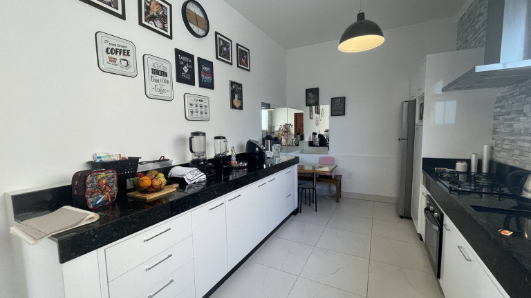 Imagem Casa de Condomínio com 3 Quartos à Venda, 290 m² em São João Do Rio Vermelho - Florianópolis