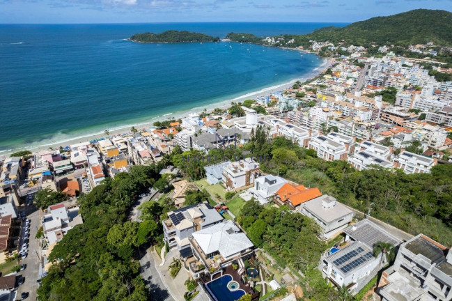 Imagem Casa com 3 Quartos à Venda, 337 m² em Centro - Bombinhas