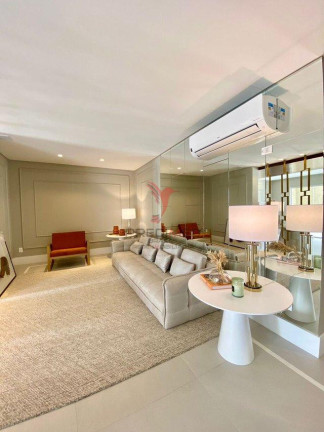 Imagem Cobertura com 2 Quartos à Venda, 164 m² em Meia Praia - Itapema