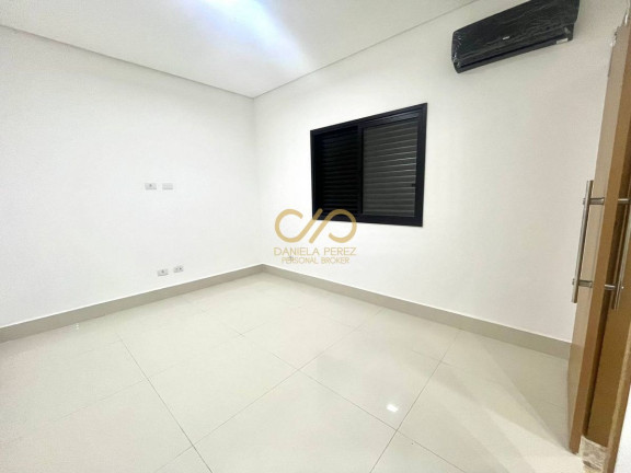 Imagem Casa com 3 Quartos à Venda, 115 m² em Caiçara - Praia Grande Imagem Casa com 3 Quartos à Venda, 115 m² em Caiçara - Praia Grande