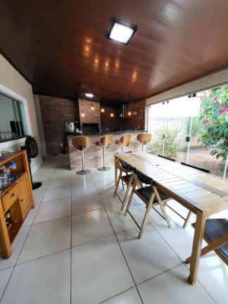 Imagem Casa com 3 Quartos à Venda, 350 m² em Setor Habitacional Vicente Pires - Brasília Imagem Casa com 3 Quartos à Venda, 350 m² em Setor Habitacional Vicente Pires - Brasília