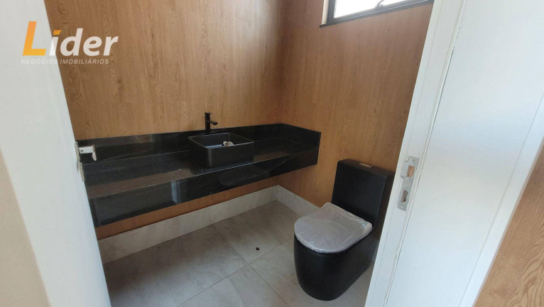 Imagem Casa com 4 Quartos à Venda, 450 m² em Spina Ville - Juiz De Fora Imagem Casa com 4 Quartos à Venda, 450 m² em Spina Ville - Juiz De Fora