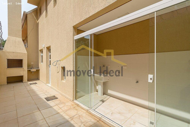 Imagem Casa com 3 Quartos à Venda, 96 m² em Barreirinha - Curitiba Imagem Casa com 3 Quartos à Venda, 96 m² em Barreirinha - Curitiba