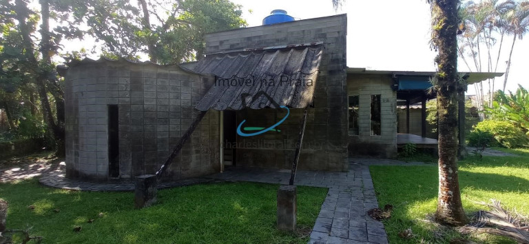Casa com 4 Quartos à Venda, 400 m² em Praia Da Lagoinha - Ubatuba