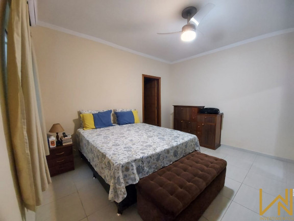 Imagem Imóvel com 3 Quartos à Venda, 244 m² em Parque Novo Mundo - Americana Imagem Imóvel com 3 Quartos à Venda, 244 m² em Parque Novo Mundo - Americana