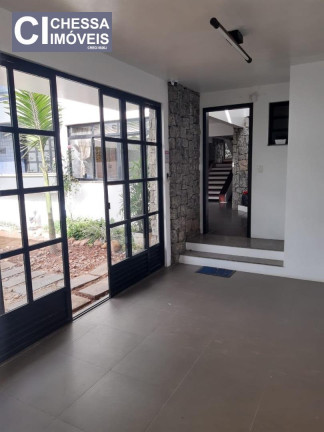 Imagem Sobrado com 3 Quartos à Venda, 600 m² em Centro - Itajaí