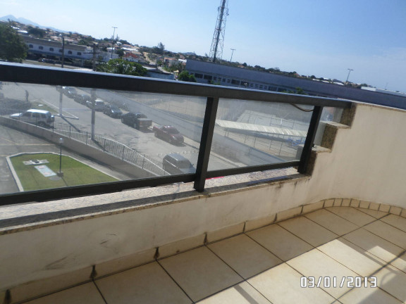 Imagem Apartamento com 2 Quartos à Venda, 69 m² em Vila Capri - Araruama