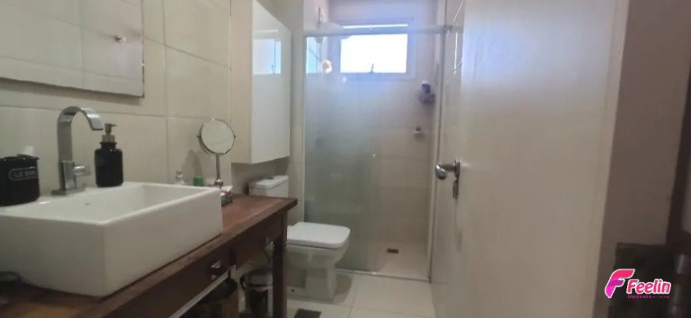 Imagem Apartamento com 2 Quartos à Venda, 60 m² em Agronômica - Florianópolis