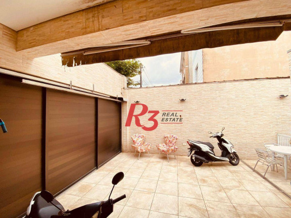 Imagem Casa com 3 Quartos à Venda, 140 m² em Gonzaga - Santos