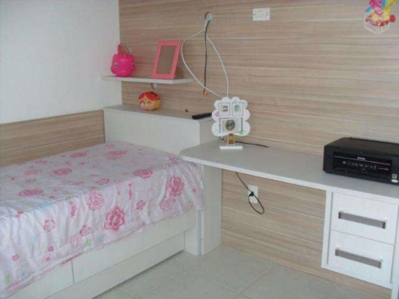 Imagem Casa com 4 Quartos à Venda, 130 m² em Buraquinho - Lauro De Freitas Imagem Casa com 4 Quartos à Venda, 130 m² em Buraquinho - Lauro De Freitas