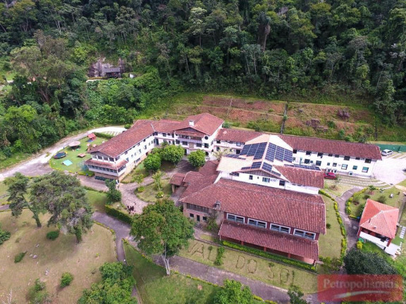 Imagem Apartamento com 1 Quarto à Venda, 14 m² em Corrêas - Petrópolis Imagem Apartamento com 1 Quarto à Venda, 14 m² em Corrêas - Petrópolis