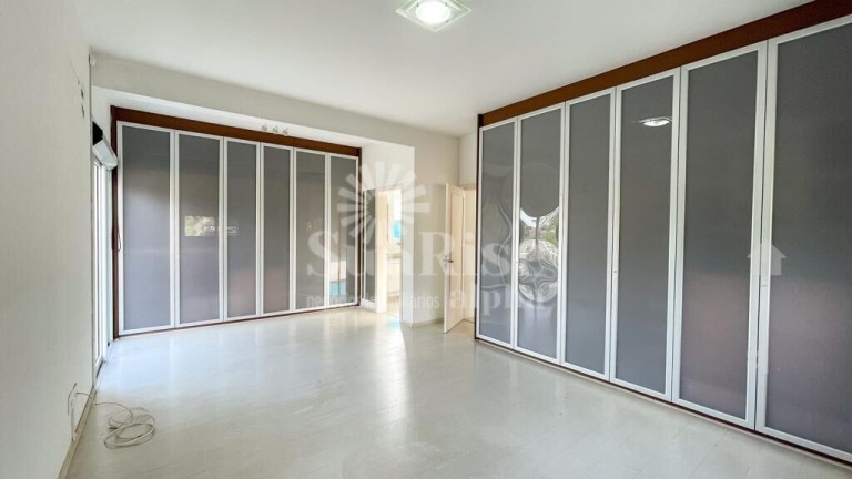 Imagem Casa com 4 Quartos à Venda, 700 m² em Tamboré - Barueri Imagem Casa com 4 Quartos à Venda, 700 m² em Tamboré - Barueri
