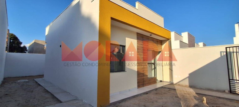 Casa com 2 Quartos à Venda, 124 m² em 35º Bi - Feira De Santana