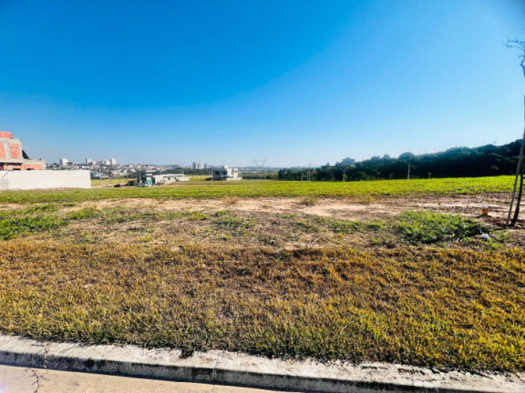 Terreno à Venda, 300 m² em Urbanova - São José Dos Campos