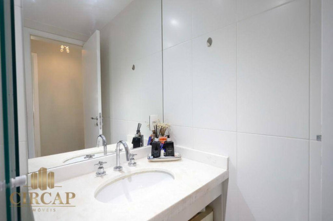 Imagem Apartamento com 2 Quartos à Venda, 79 m² em água Branca - São Paulo