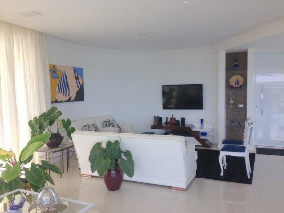 Imagem Casa com 3 Quartos à Venda, 496 m² em Golf Village - Carapicuíba