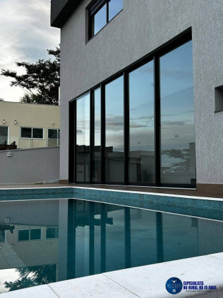 Imagem Casa com 3 Quartos à Venda, 484 m² em Residencial Mendanha - Goiânia Imagem Casa com 3 Quartos à Venda, 484 m² em Residencial Mendanha - Goiânia