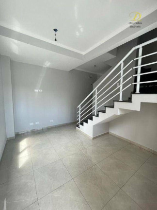 Sobrado com 2 Quartos à Venda, 127 m² em Aviação - Praia Grande