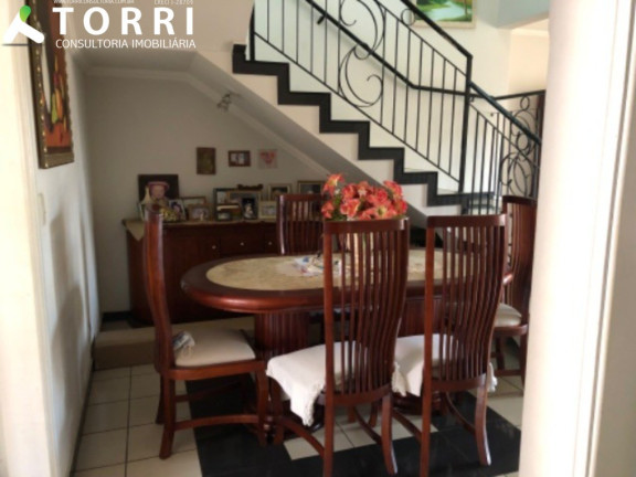 Imagem Sobrado com 5 Quartos à Venda, 240 m² em Vila Jardini - Sorocaba