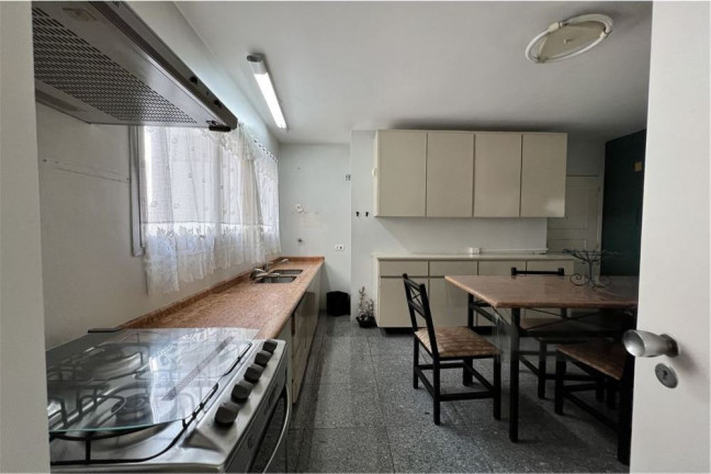 Imagem Imóvel com 2 Quartos à Venda, em Pinheiros - São Paulo Imagem Imóvel com 2 Quartos à Venda, em Pinheiros - São Paulo