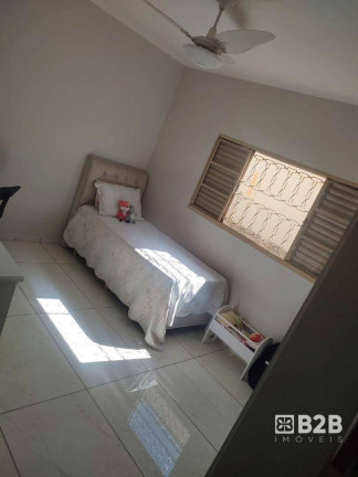 Casa com 3 Quartos à Venda, 180 m² em Jardim Dona Lili - Bauru