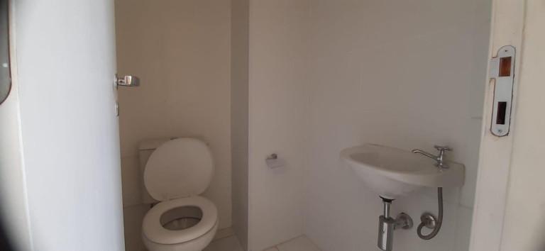 Imagem Imóvel Comercial para Alugar, 25 m² em Taquara - Rio De Janeiro