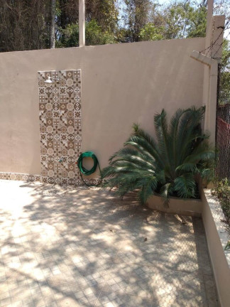 Imagem Sobrado com 4 Quartos à Venda, 400 m² em Barreiro - Mairiporã