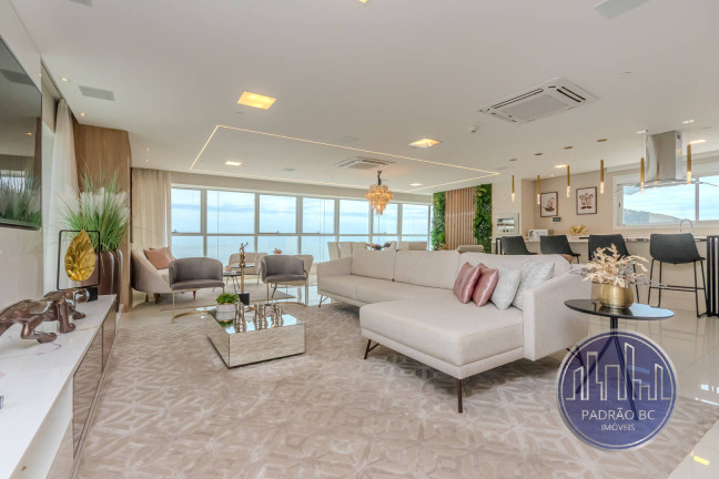 Imagem Apartamento com 4 Quartos à Venda, 310 m² em Centro - Balneário Camboriú Imagem Apartamento com 4 Quartos à Venda, 310 m² em Centro - Balneário Camboriú