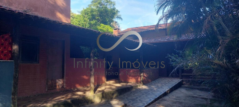 Imagem Chácara com 8 Quartos à Venda, em Zona Rural - Jaboticatubas Imagem Chácara com 8 Quartos à Venda, em Zona Rural - Jaboticatubas