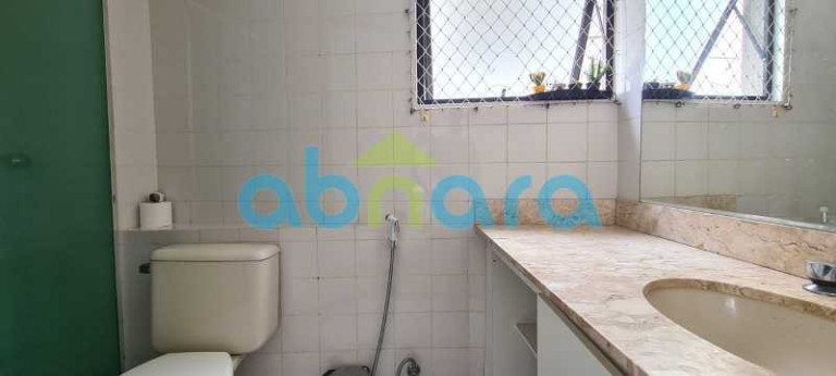 Imagem Apartamento com 2 Quartos à Venda, 72 m² em Copacabana - Rio De Janeiro Imagem Apartamento com 2 Quartos à Venda, 72 m² em Copacabana - Rio De Janeiro