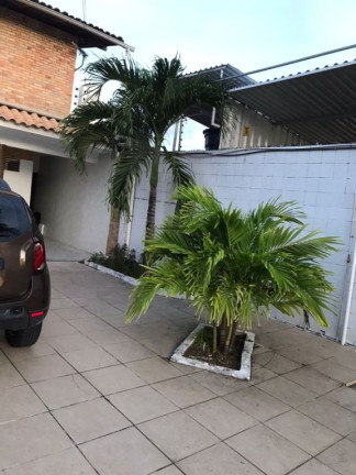 Imagem Casa com 4 Quartos à Venda, 240 m² em Jardim Cidade Universitária - João Pessoa