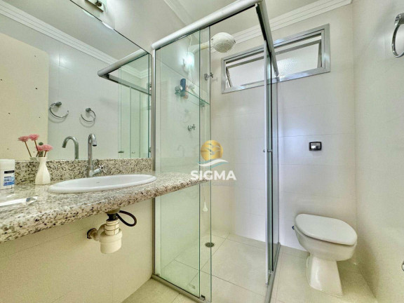 Imagem Apartamento com 3 Quartos à Venda, 126 m² em Pitangueiras - Guarujá