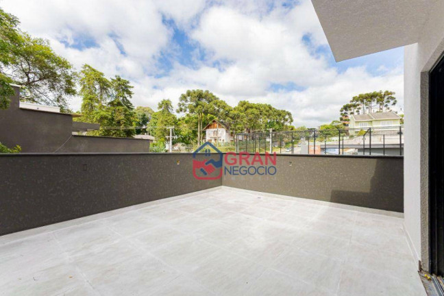 Imagem Casa com 3 Quartos à Venda, 172 m² em Santa Felicidade - Curitiba