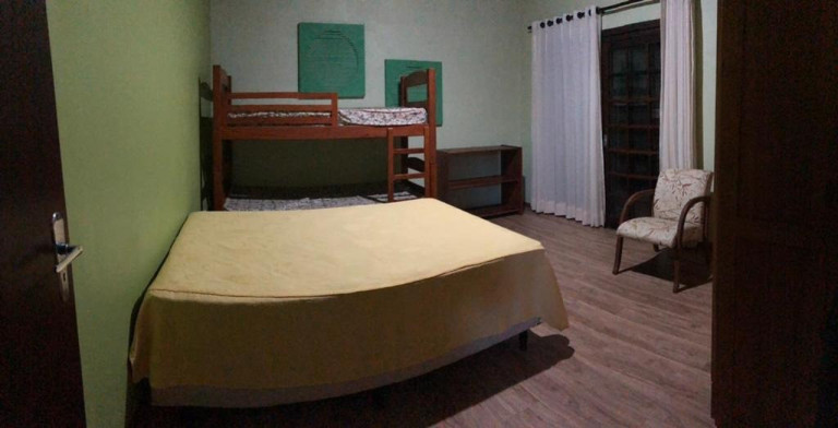 Imagem Imóvel com 4 Quartos à Venda, 223 m² em Centro - Garopaba Imagem Imóvel com 4 Quartos à Venda, 223 m² em Centro - Garopaba