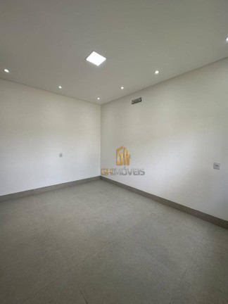 Imagem Casa com 3 Quartos à Venda, 232 m² em Terras Alpha 01 - Senador Canedo