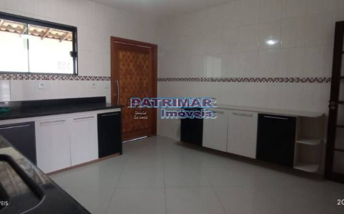 Imagem Casa com 3 Quartos à Venda, 230 m² em Itaipuaçu - Maricá