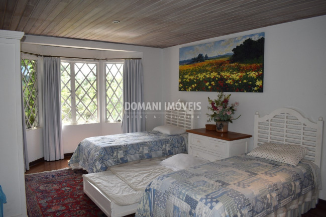 Imagem Casa com 6 Quartos à Venda, 655 m² em Região De Descansópolis - Campos Do Jordão