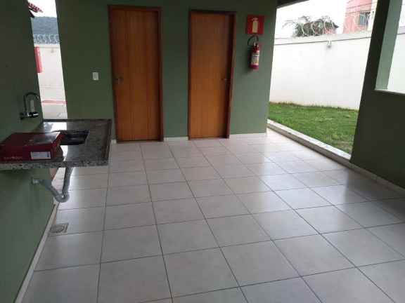 Imagem Casa com 2 Quartos à Venda, 60 m² em Cabral - Contagem