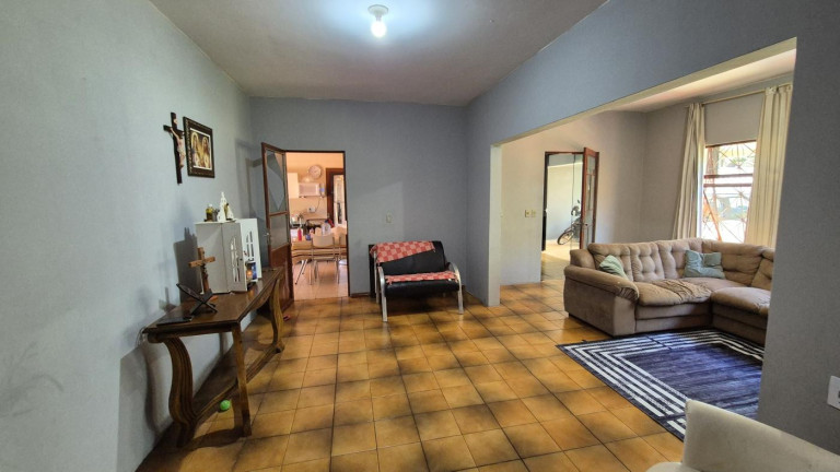 Imagem Casa com 3 Quartos à Venda, 150 m² em Vila Yolanda - Foz Do Iguaçu Imagem Casa com 3 Quartos à Venda, 150 m² em Vila Yolanda - Foz Do Iguaçu