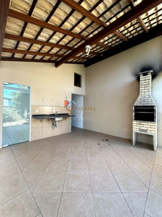 Imagem Casa com 3 Quartos à Venda, 279 m² em Carianos - Florianópolis Imagem Casa com 3 Quartos à Venda, 279 m² em Carianos - Florianópolis