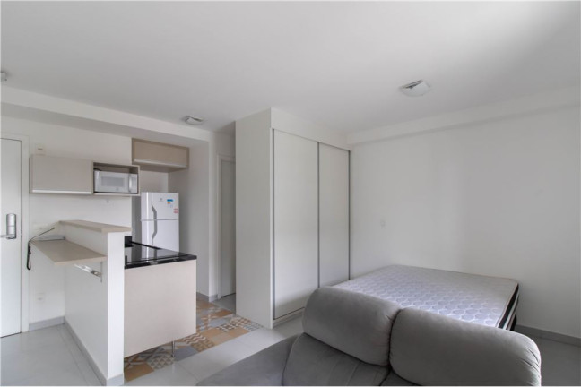 Imagem Imóvel com 1 Quarto à Venda, em Pinheiros - São Paulo Imagem Imóvel com 1 Quarto à Venda, em Pinheiros - São Paulo