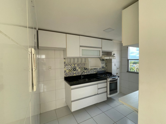 Imagem Apartamento com 2 Quartos à Venda, 46 m² em Jardim Cajazeiras - Salvador