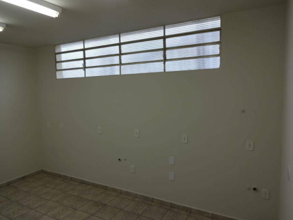 Imagem Casa com 2 Quartos à Venda, 121 m² em Centro - Jundiaí Imagem Casa com 2 Quartos à Venda, 121 m² em Centro - Jundiaí