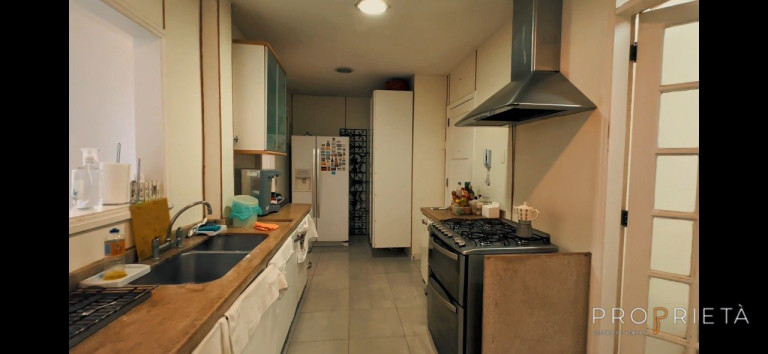 Imagem Apartamento com 3 Quartos à Venda, 167 m² em Copacabana - Rio De Janeiro Imagem Apartamento com 3 Quartos à Venda, 167 m² em Copacabana - Rio De Janeiro