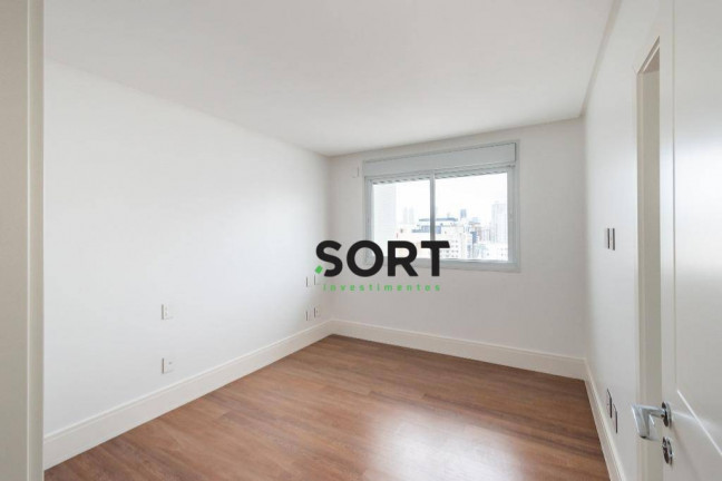 Imagem Apartamento com 3 Quartos à Venda, 151 m² em Centro - Balneário Camboriú