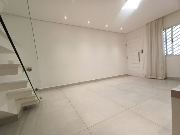 Imagem Casa com 3 Quartos à Venda, 135 m² em Cambuci - São Paulo Imagem Casa com 3 Quartos à Venda, 135 m² em Cambuci - São Paulo